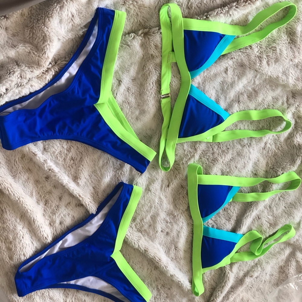 Bathing suit